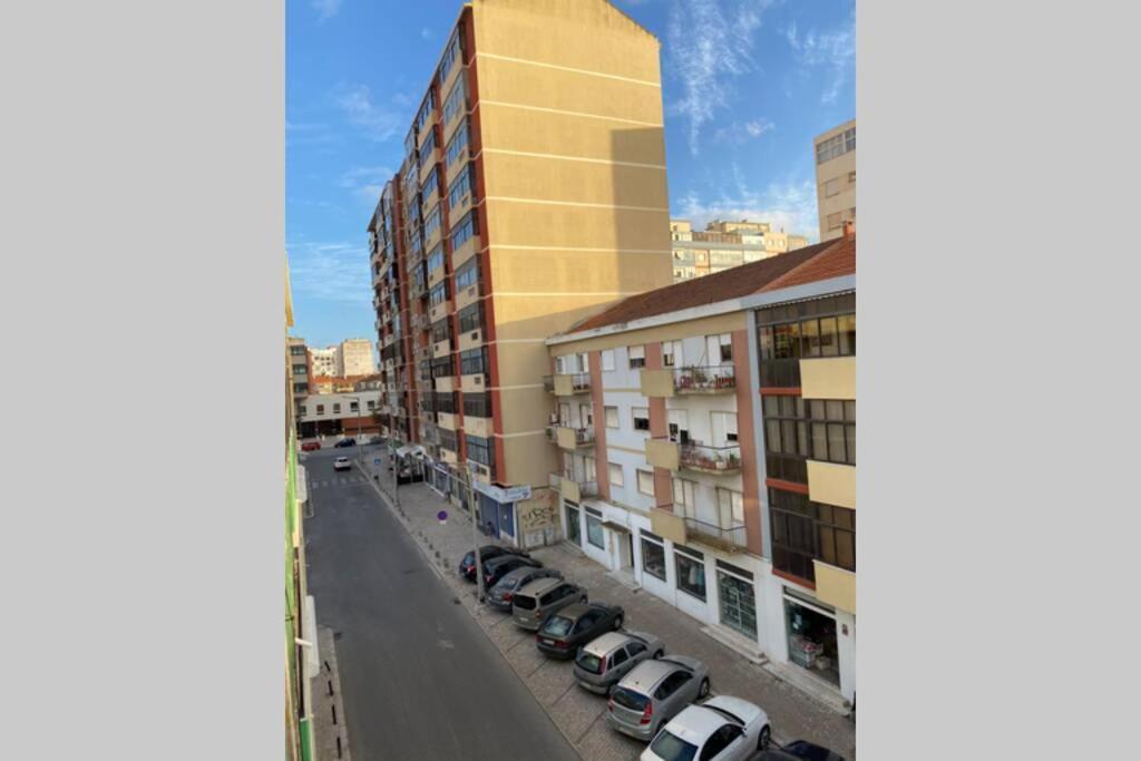 Barreiro Central Apartment Buitenkant foto